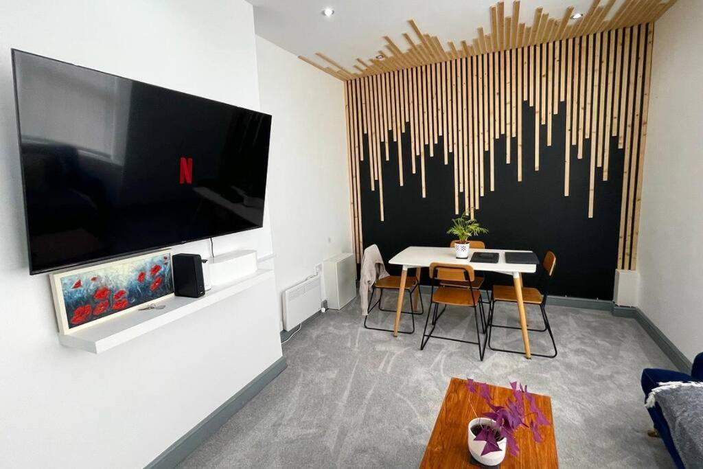 Luxury 2 Bed Duplex Apartment By Yo Room! - Leicester City- Free Parking Экстерьер фото